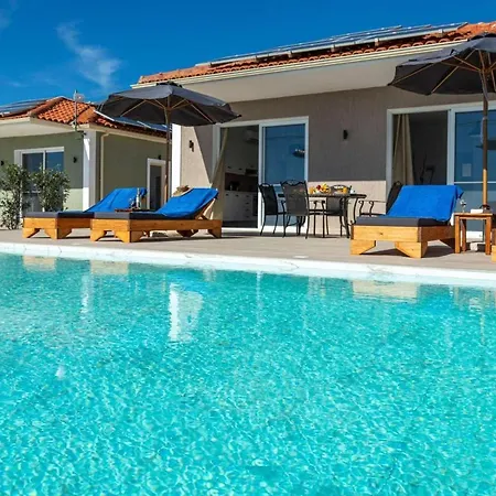 Villa George